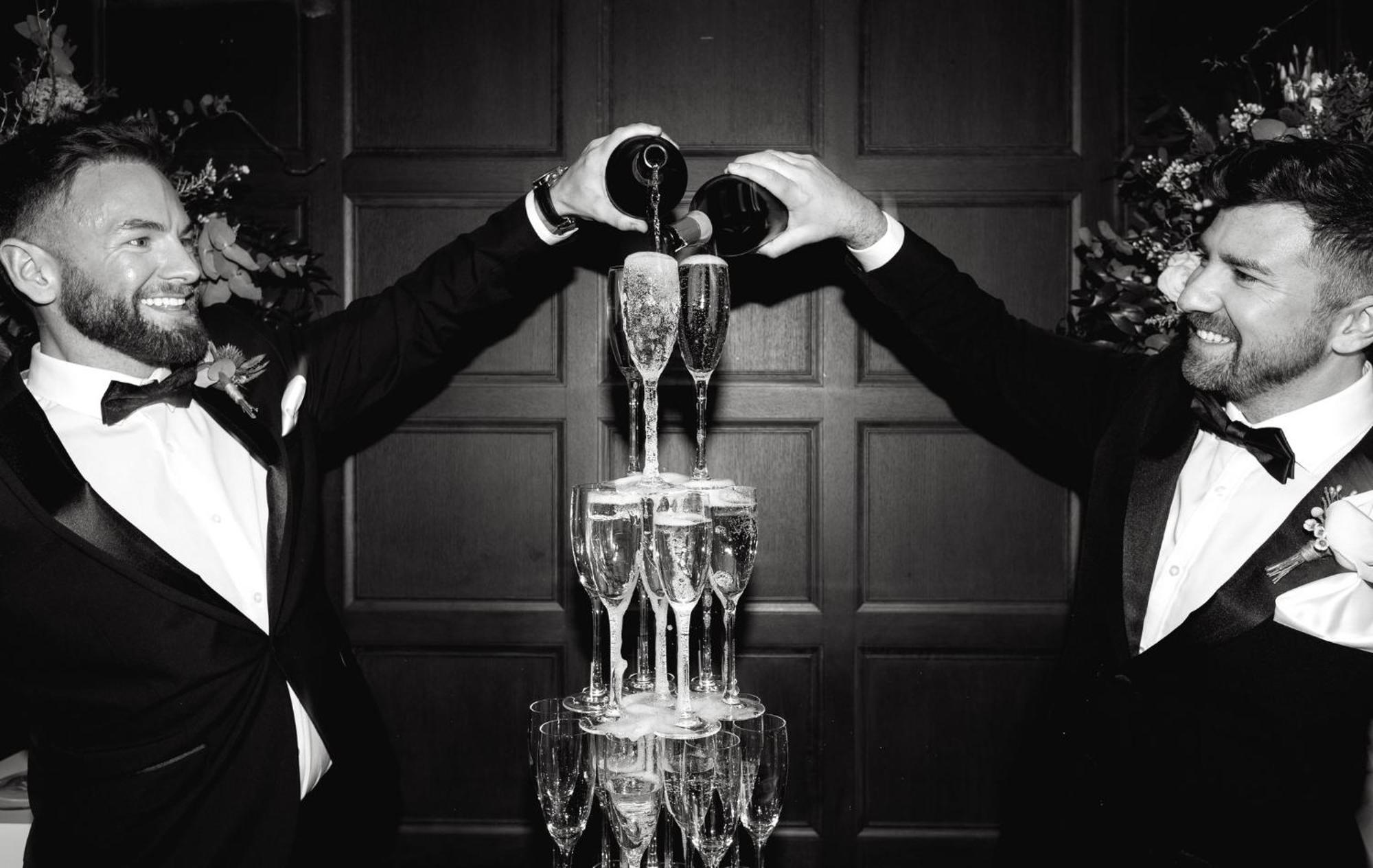 Kimpton Blythswood Square Hotel & Spa By Ihg Глазго Екстер'єр фото Champagne being poured into a champagne tower